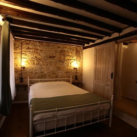 Hotell Cavlihane 1885 3*