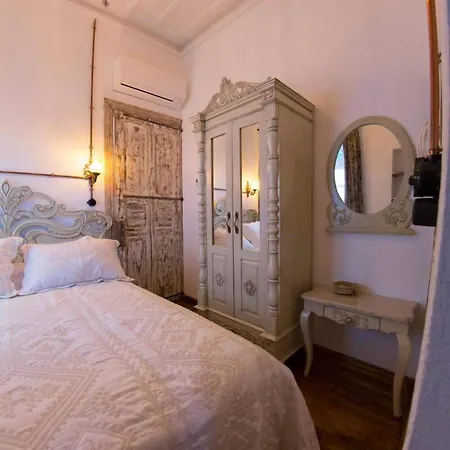 Cavlihane 1885 Hotell 3*