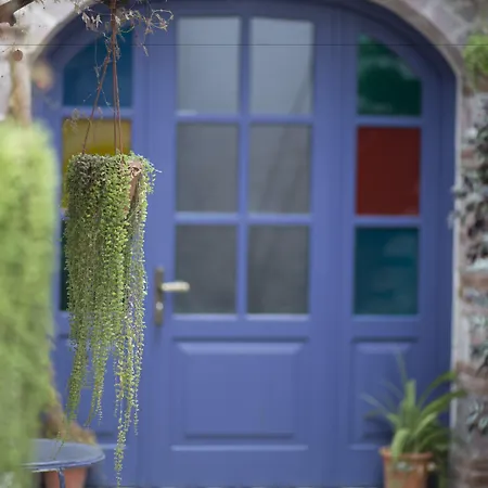 Cavlihane 1885 Hotel Ayvalı